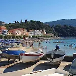 Comodo Al Mare Lerici