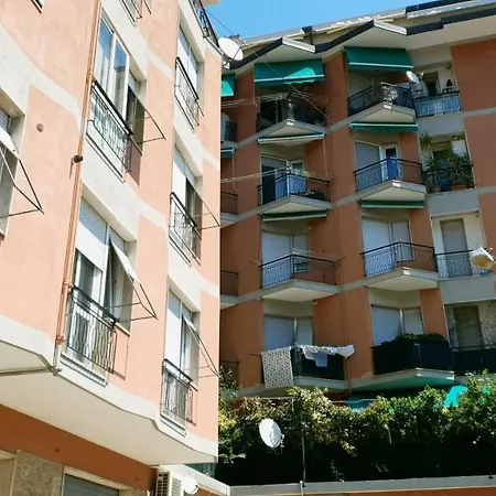 Apartman Comodo Al Mare Lerici