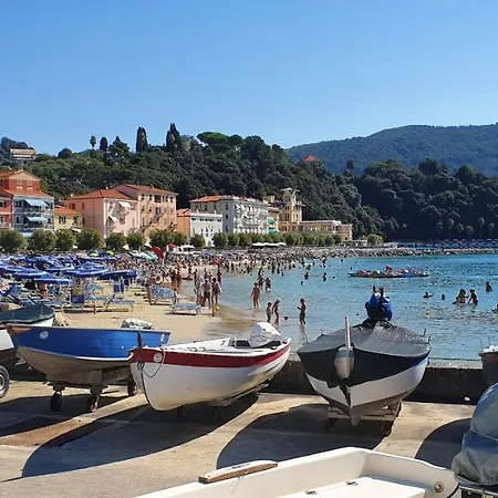 Comodo Al Mare Lerici
