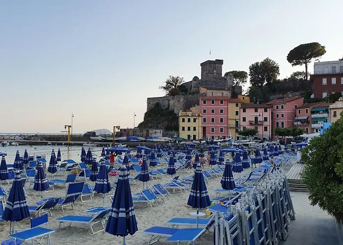 Comodo Al Mare Lerici